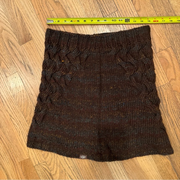 UGG Dark Brown Cable Knit Skirt - Picture 4 of 6